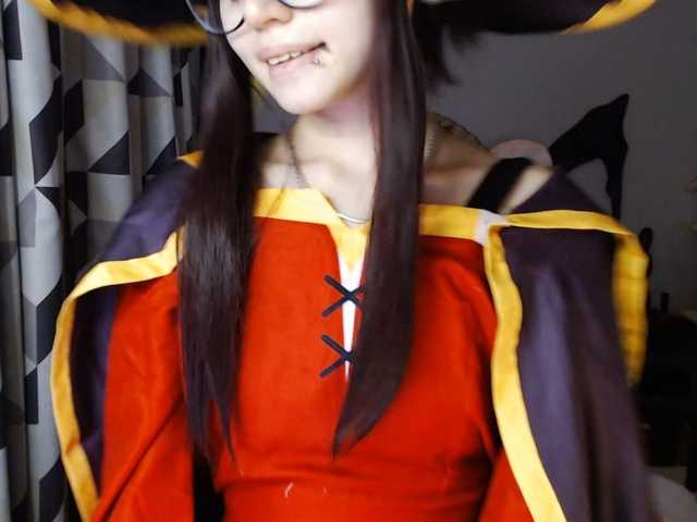 GertieCoach live cam on BongaCams