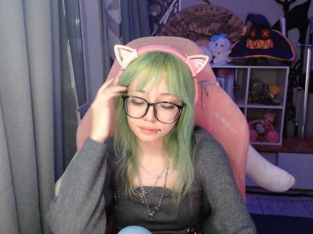 GertieCoach live cam on BongaCams