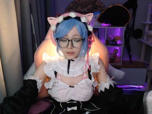 GertieCoach live cam on BongaCams