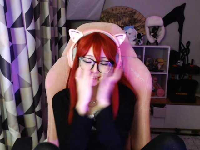 GertieCoach live cam on BongaCams