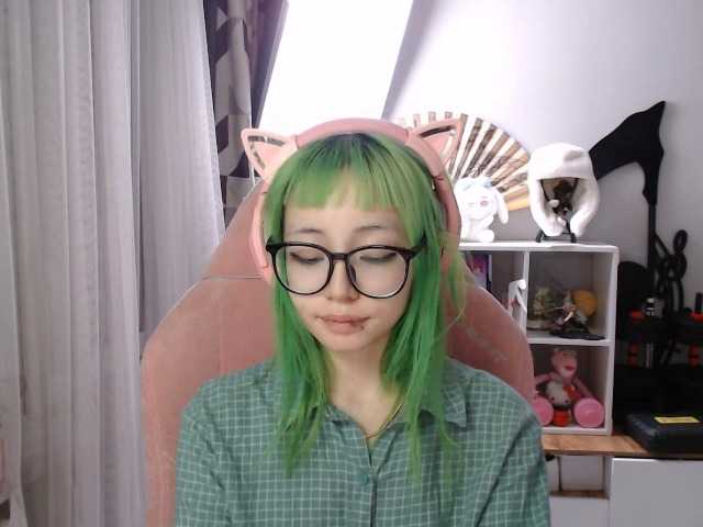 GertieCoach live cam on BongaCams