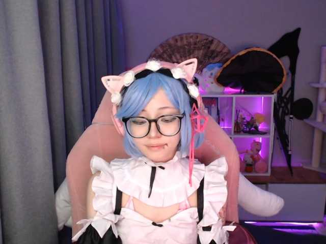 GertieCoach live cam on BongaCams