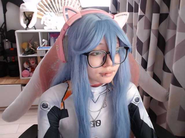 GertieCoach live cam on BongaCams