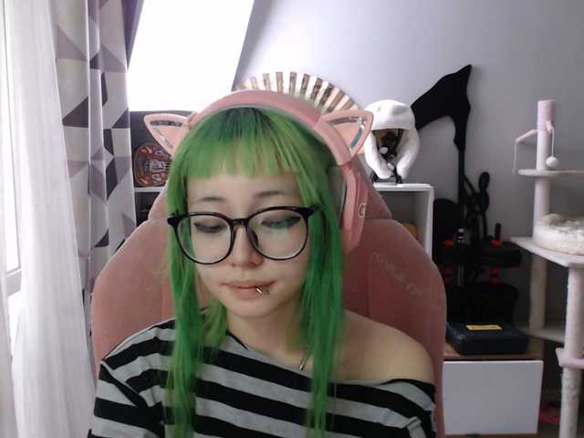 GertieCoach live cam on BongaCams