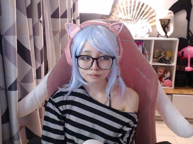 GertieCoach live cam on BongaCams