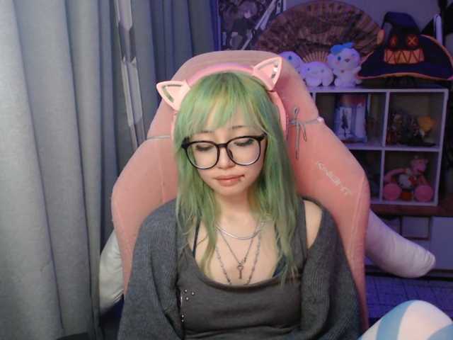 GertieCoach live cam on BongaCams