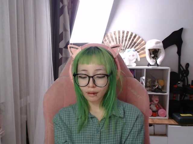 GertieCoach live webcam show
