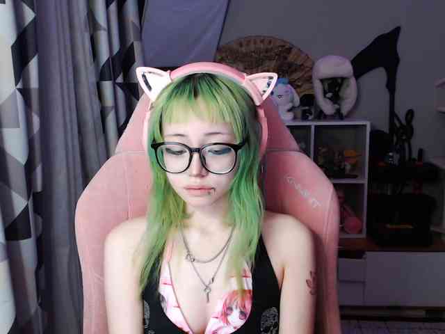 GertieCoach Live Webcam on BongaCams