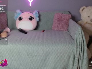 BeaDoll Porn Show