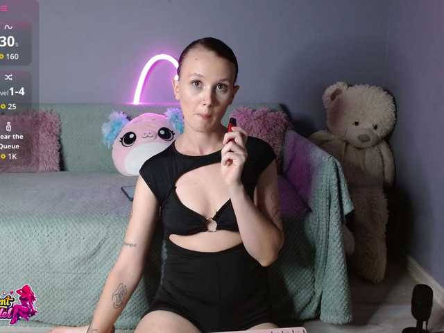BeaDoll live cam on BongaCams