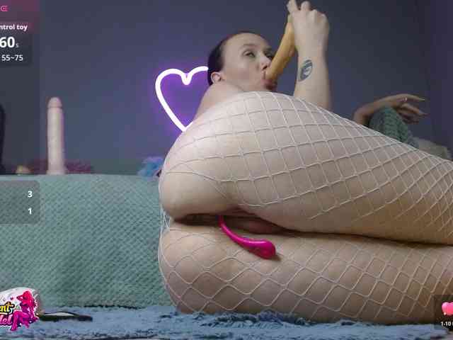 BeaDoll webcam