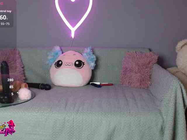 BeaDoll webcam