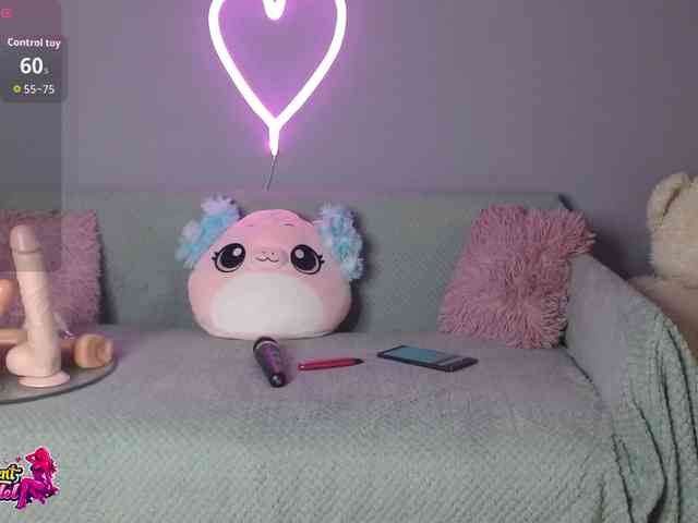 BeaDoll webcam