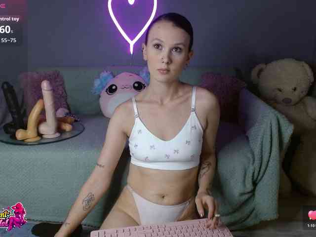 BeaDoll webcam