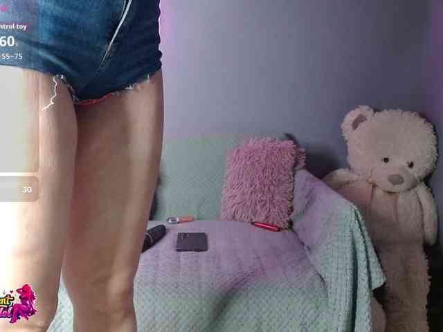 BeaDoll webcam
