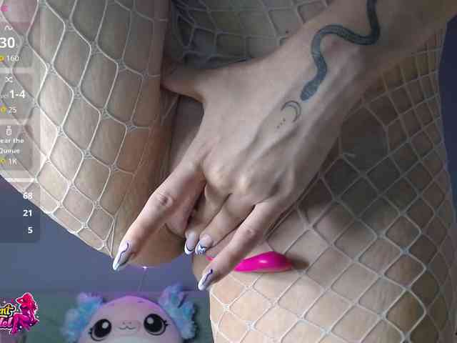 BeaDoll webcam
