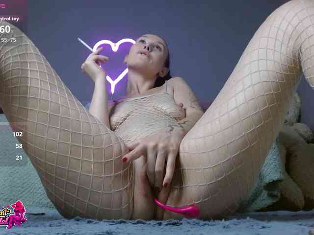 BeaDoll webcam