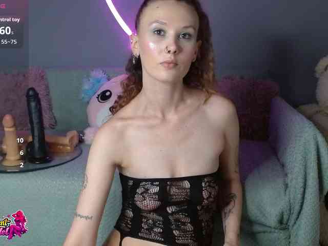 BeaDoll webcam