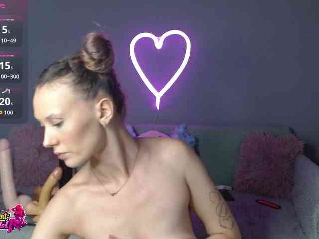 BeaDoll webcam