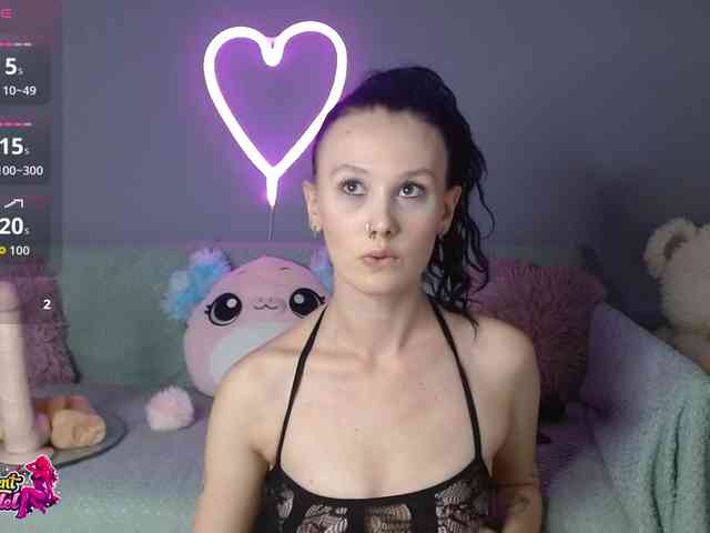 BeaDoll webcam