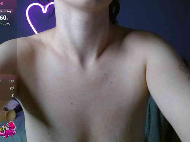 BeaDoll webcam