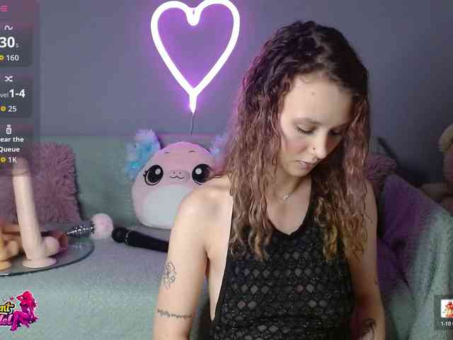 BeaDoll webcam