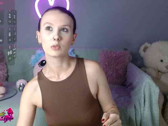 BeaDoll webcam