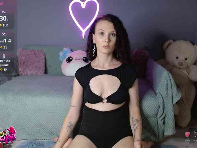 BeaDoll webcam