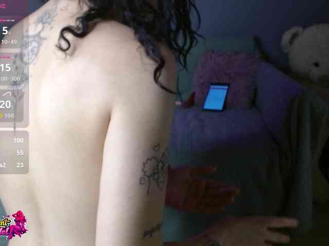 BeaDoll webcam