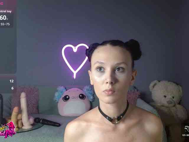 BeaDoll webcam
