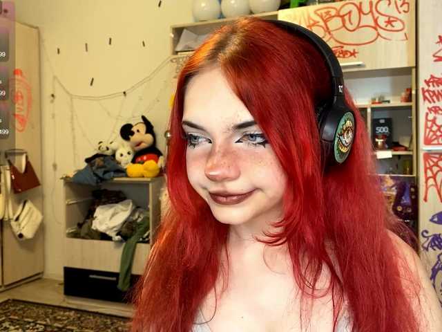 MigdaliaJaremka live cam on BongaCams