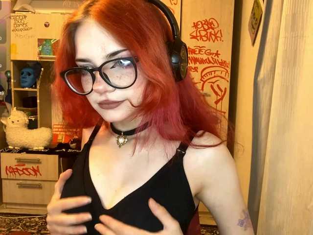 MigdaliaJaremka live cam on BongaCams