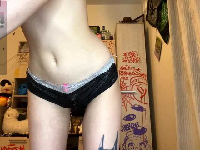 MigdaliaJaremka live cam on BongaCams