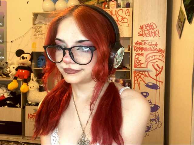 MigdaliaJaremka live cam on BongaCams