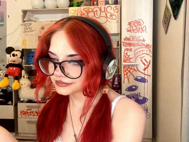 MigdaliaJaremka live cam on BongaCams