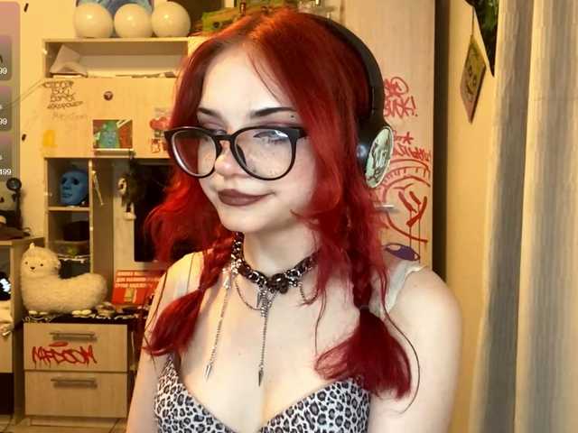 MigdaliaJaremka live cam on BongaCams