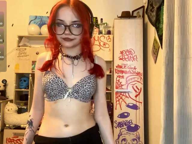 MigdaliaJaremka live cam on BongaCams