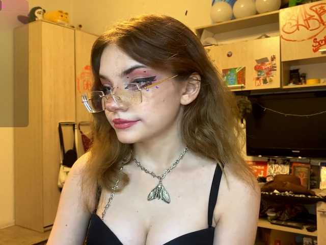 MigdaliaJaremka live cam on BongaCams