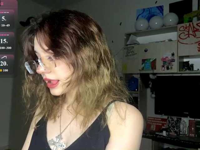 MigdaliaJaremka live cam on BongaCams