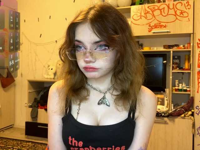 MigdaliaJaremka live cam on BongaCams