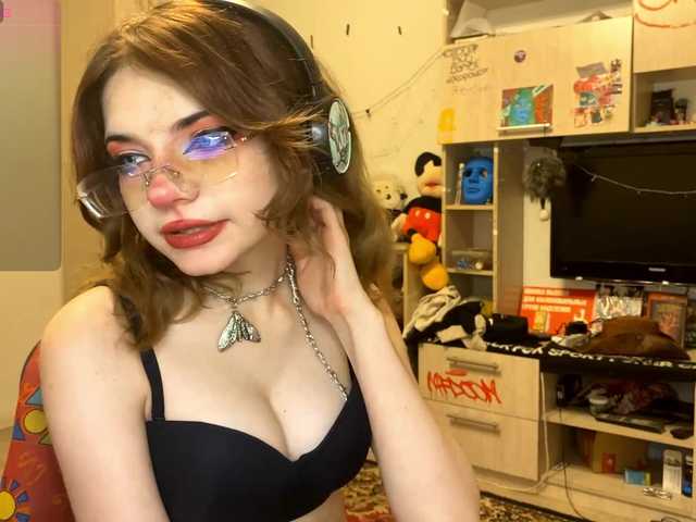 MigdaliaJaremka live cam on BongaCams