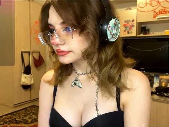 MigdaliaJaremka live cam on BongaCams
