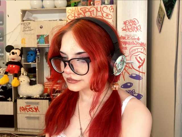 MigdaliaJaremka live cam on BongaCams