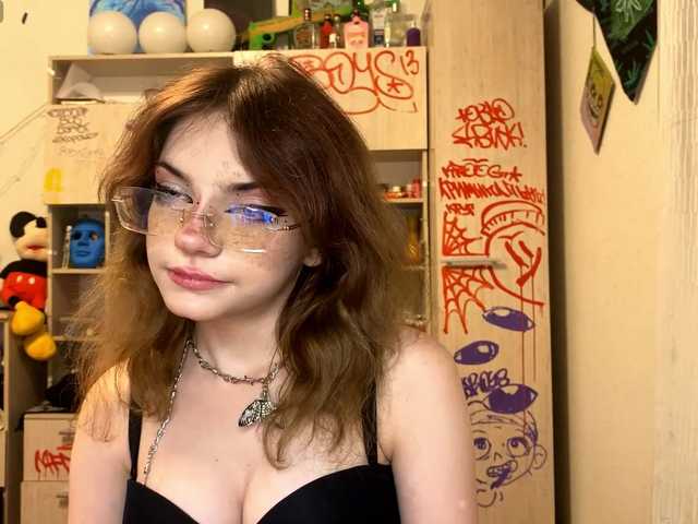 MigdaliaJaremka live cam on BongaCams