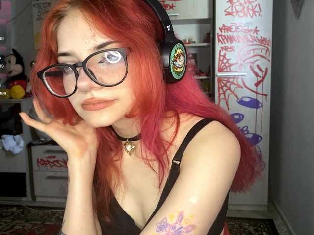 MigdaliaJaremka live cam on BongaCams