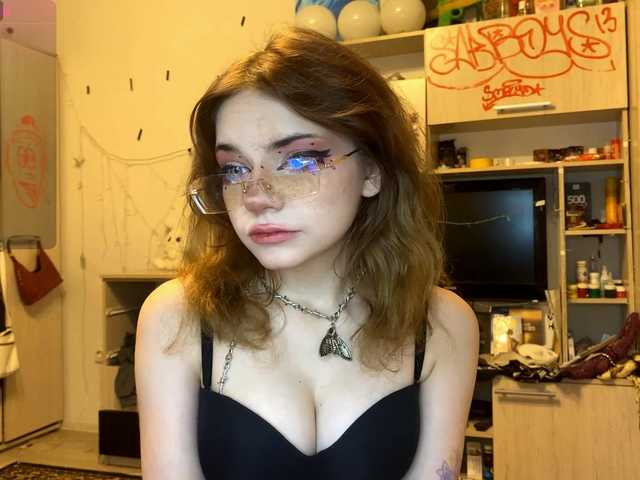 MigdaliaJaremka live cam on BongaCams