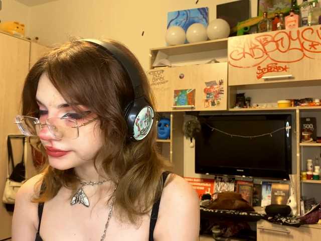 MigdaliaJaremka live cam on BongaCams