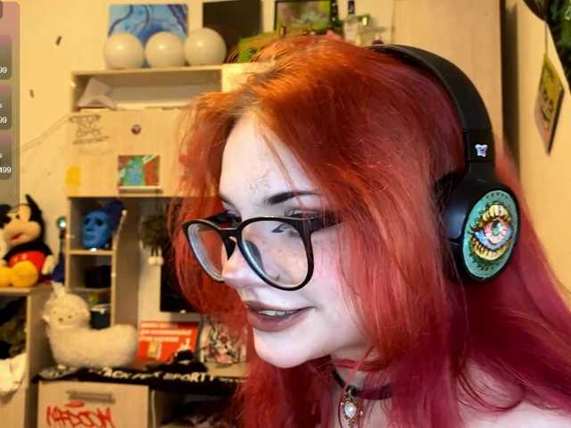MigdaliaJaremka live cam on BongaCams
