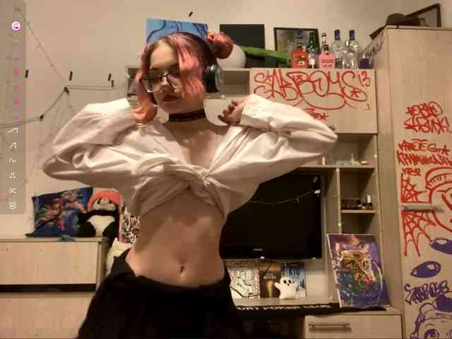 MigdaliaJaremka webcam