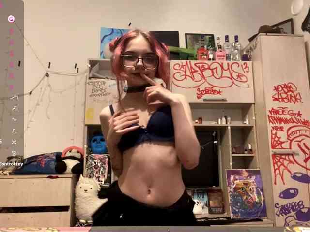 MigdaliaJaremka webcam